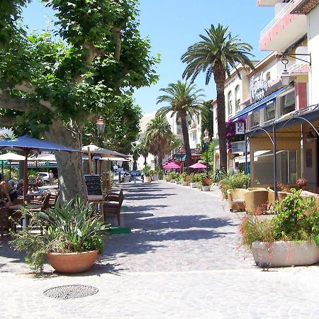 T2 Rue Pietonne Le Lavandou Climatise Exterior foto