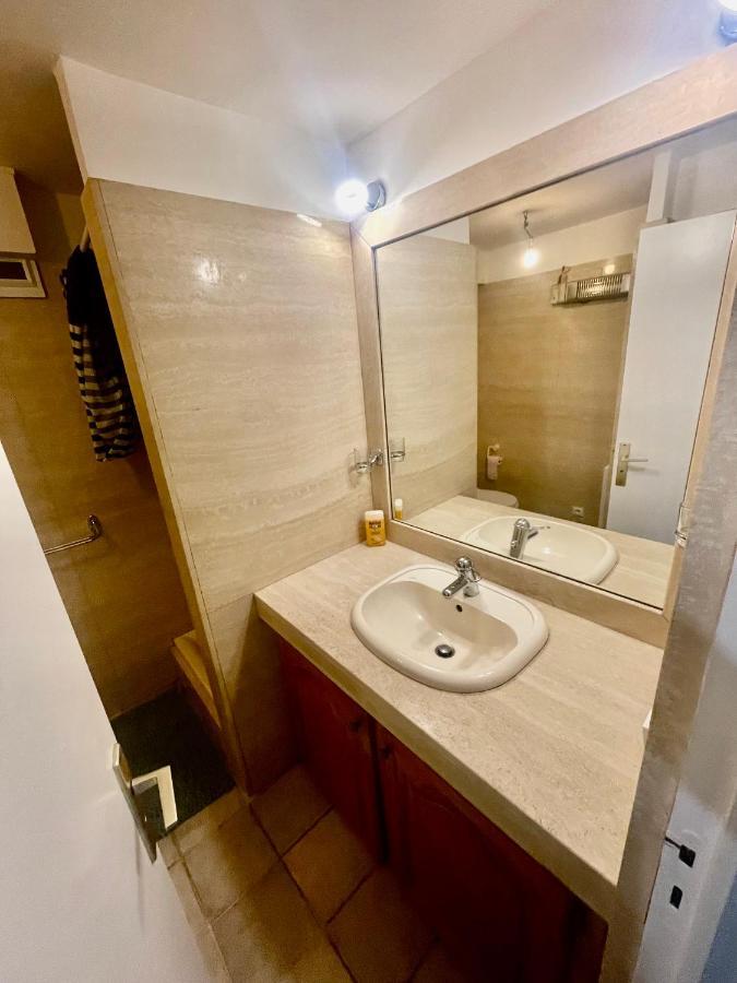 T2 Rue Pietonne Le Lavandou Climatise Exterior foto